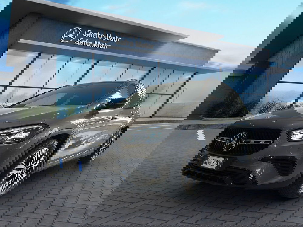 Mercedes-Benz GLA SUV usata a Cosenza