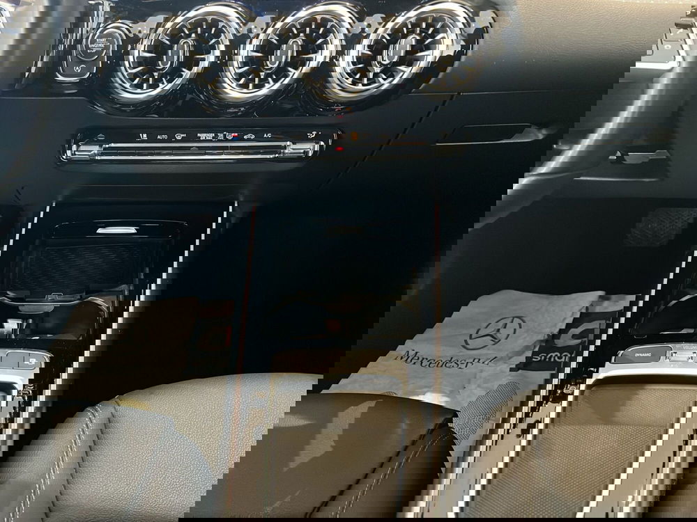 Mercedes-Benz GLA SUV usata a Cosenza (15)