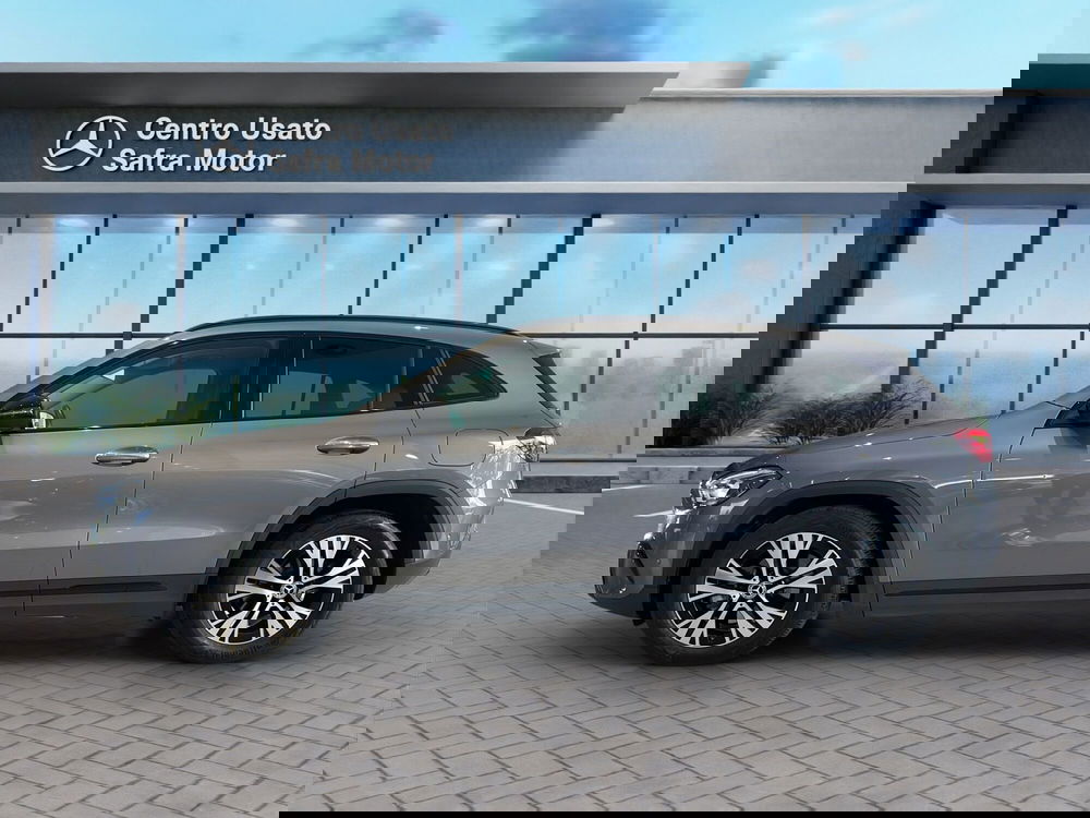 Mercedes-Benz GLA SUV usata a Cosenza (3)