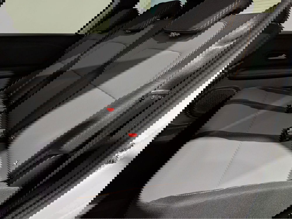 Dacia Jogger usata a Trento (16)