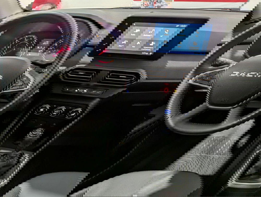 Dacia Jogger usata a Trento (9)