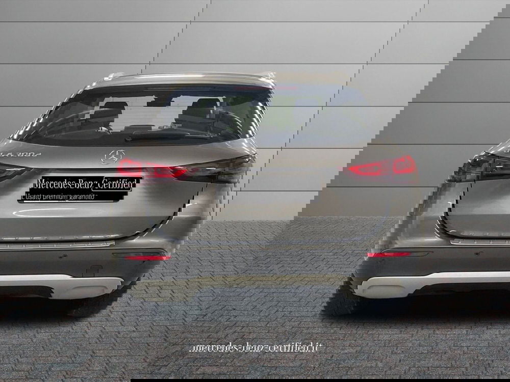 Mercedes-Benz GLA SUV usata a Macerata (4)