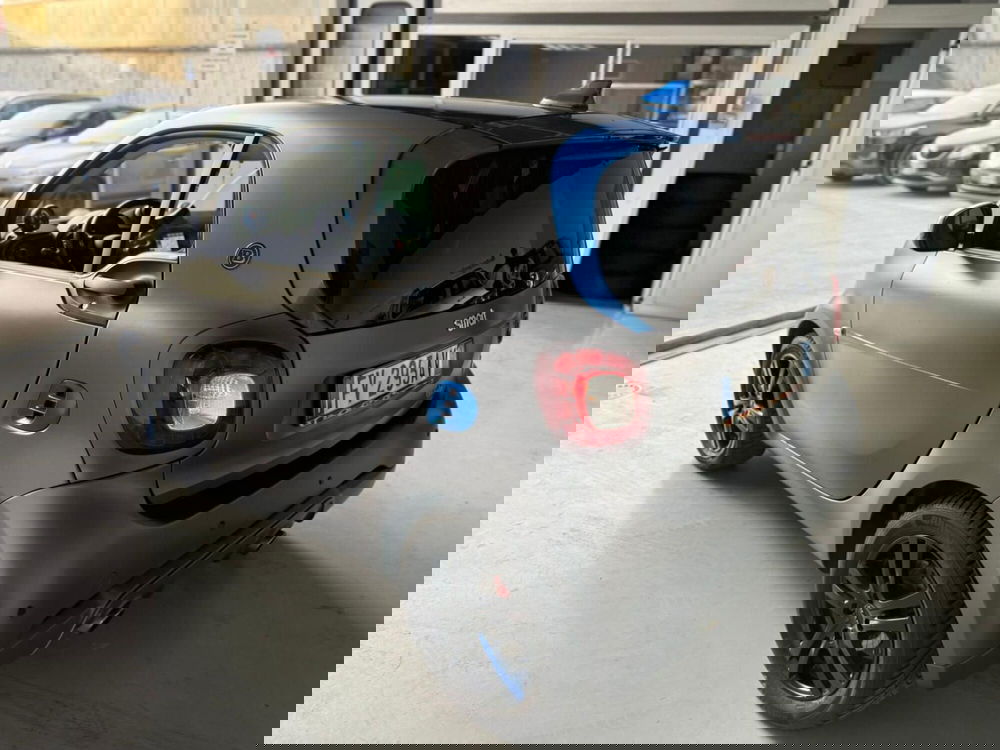 smart Fortwo nuova a Torino (6)
