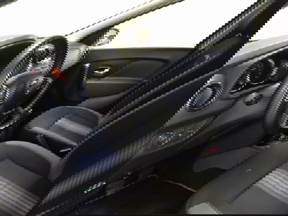 Dacia Sandero usata a Torino (8)