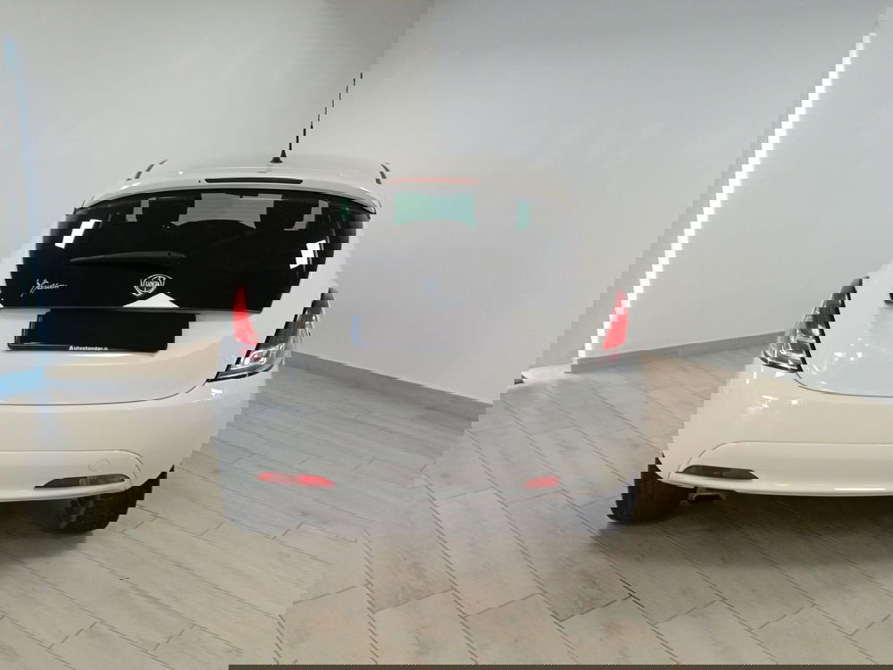 Lancia Ypsilon usata a Torino (5)