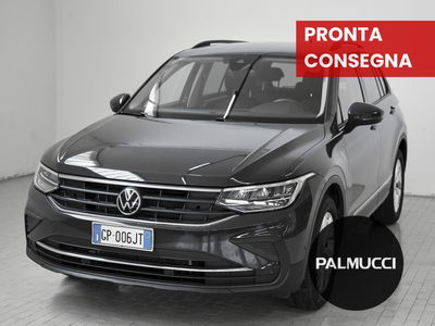 Volkswagen Tiguan 2.0 TDI 150 CV SCR DSG Life del 2021 usata a Prato
