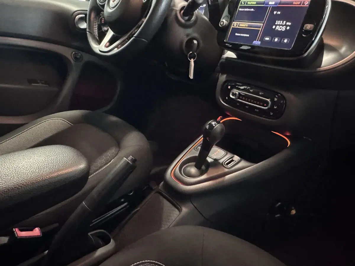 smart Fortwo usata a Messina (12)