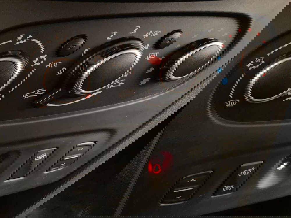 Dacia Sandero usata a Brescia (19)