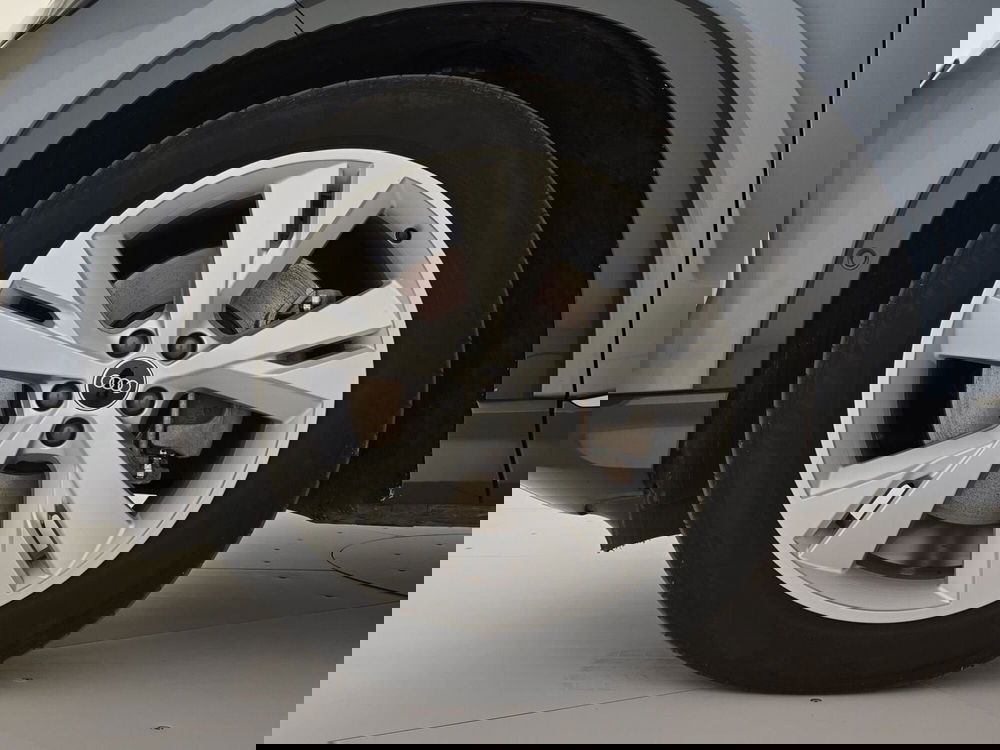 Audi Q4 Sportback usata a Alessandria (7)