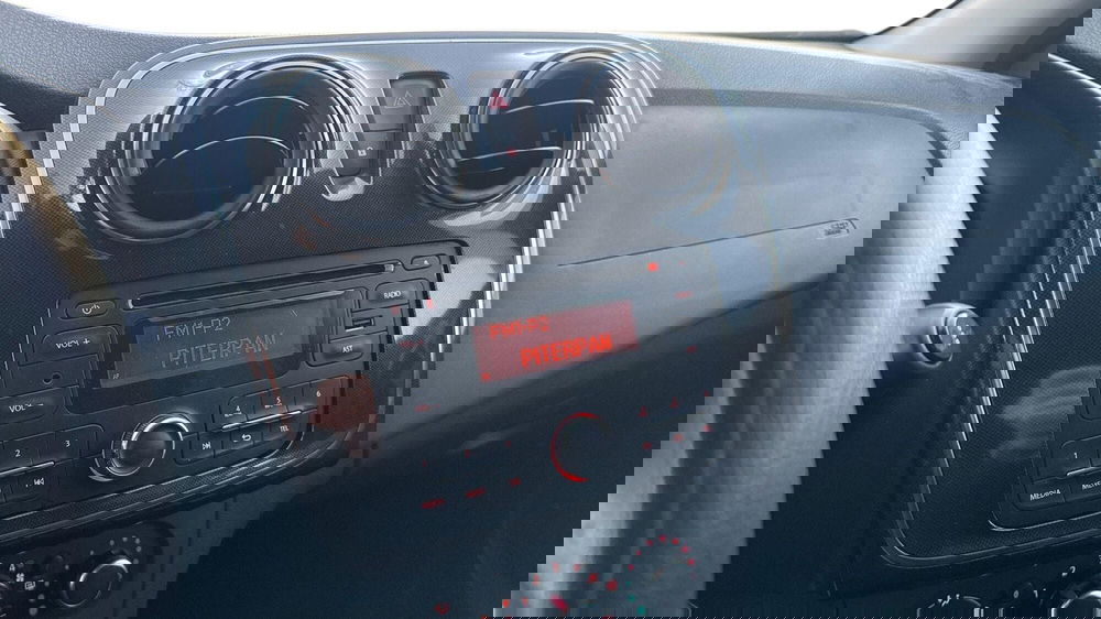 Dacia Logan usata a Treviso (9)