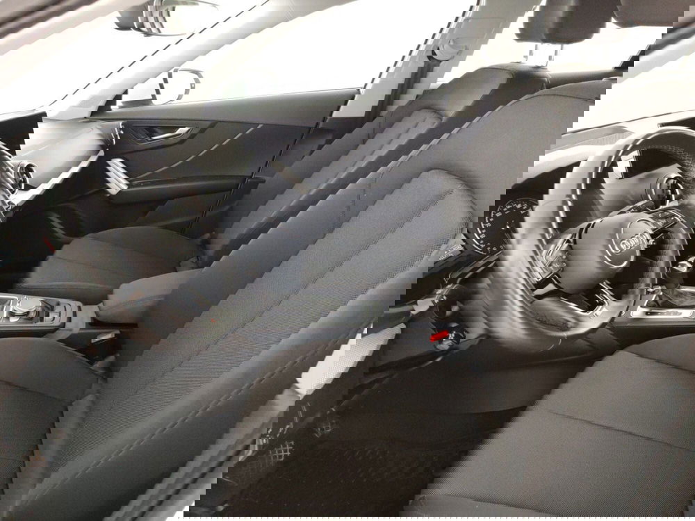 Audi Q2 usata a Massa-Carrara (7)