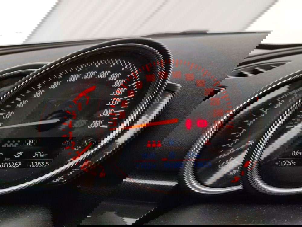 MINI Mini Clubman usata a Massa-Carrara (17)