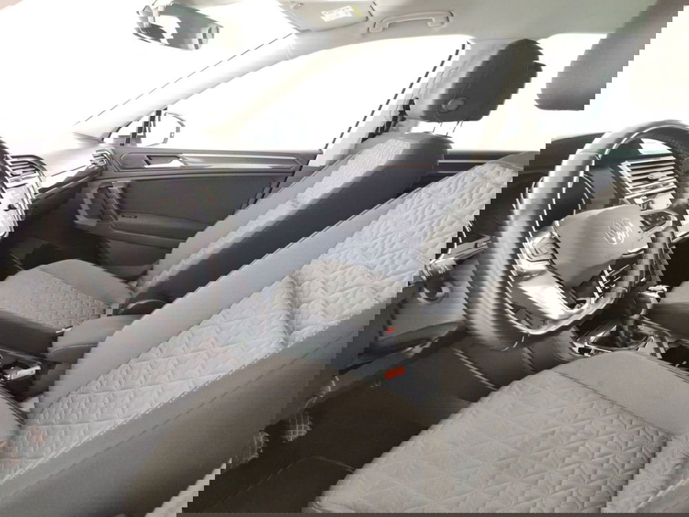Volkswagen Tiguan usata a Massa-Carrara (8)