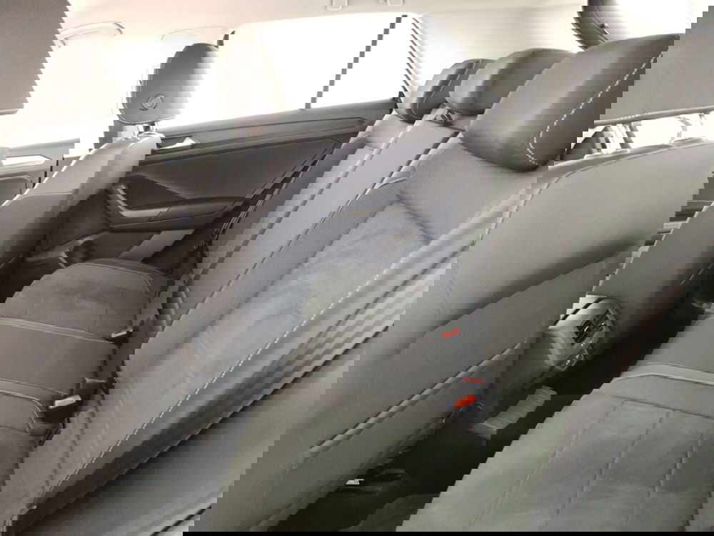 Volkswagen T-Roc usata a Massa-Carrara (10)