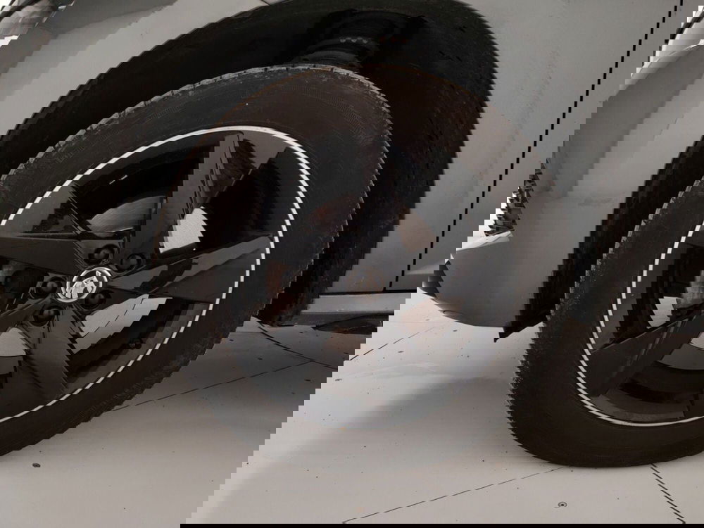 Skoda Kamiq usata a Massa-Carrara (6)