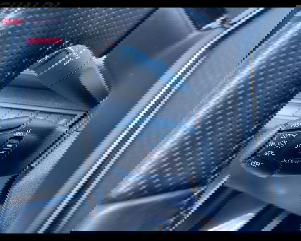 Peugeot 5008 usata a Modena (8)