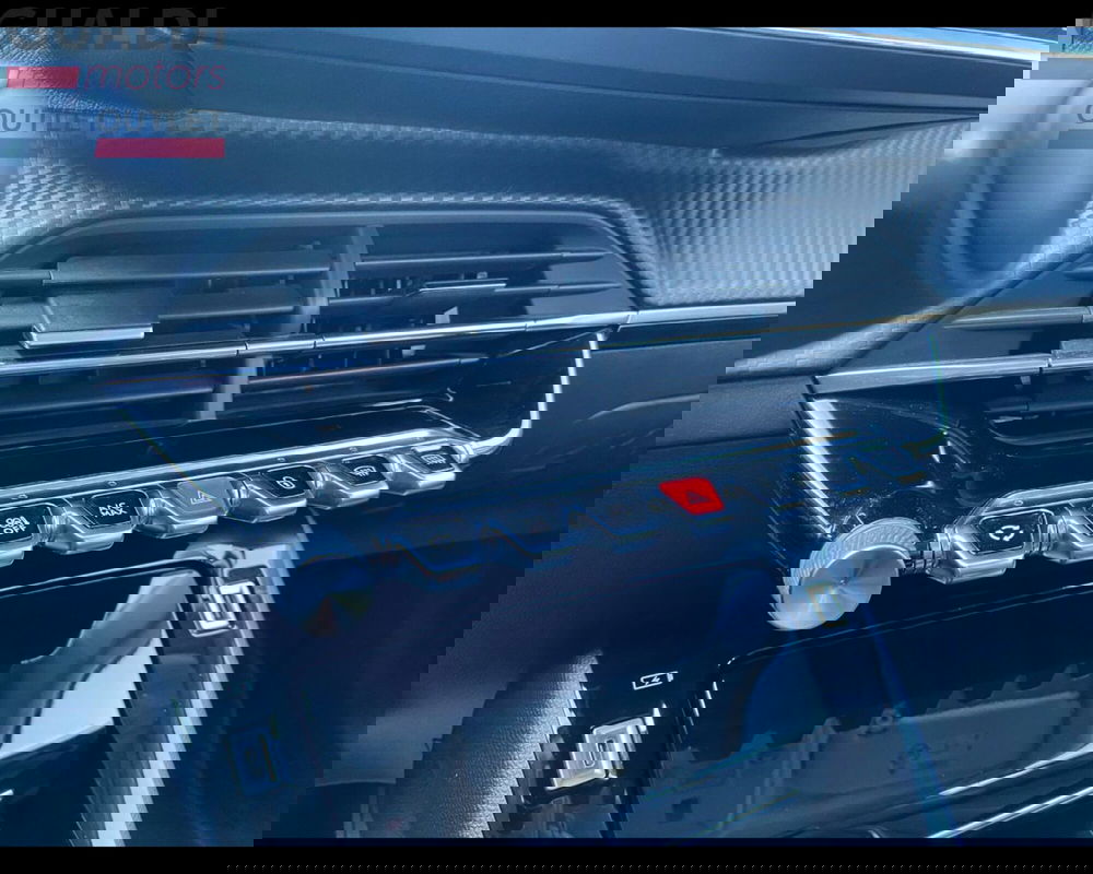 Peugeot 2008 usata a Modena (6)