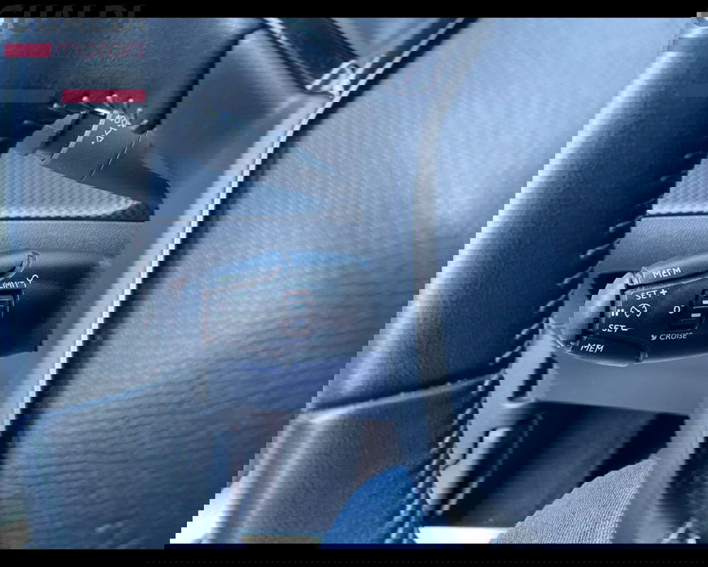 Peugeot 2008 usata a Modena (9)