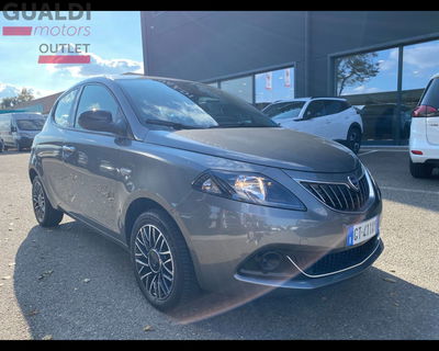Lancia Ypsilon 1.0 FireFly 5 porte S&amp;S Hybrid Gold Plus del 2024 usata a Mirandola