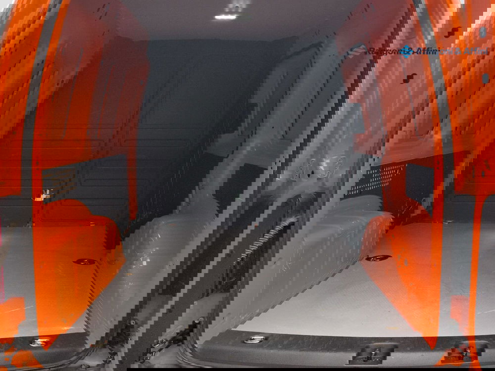 Volkswagen Veicoli Commerciali Caddy usata a Brescia (13)