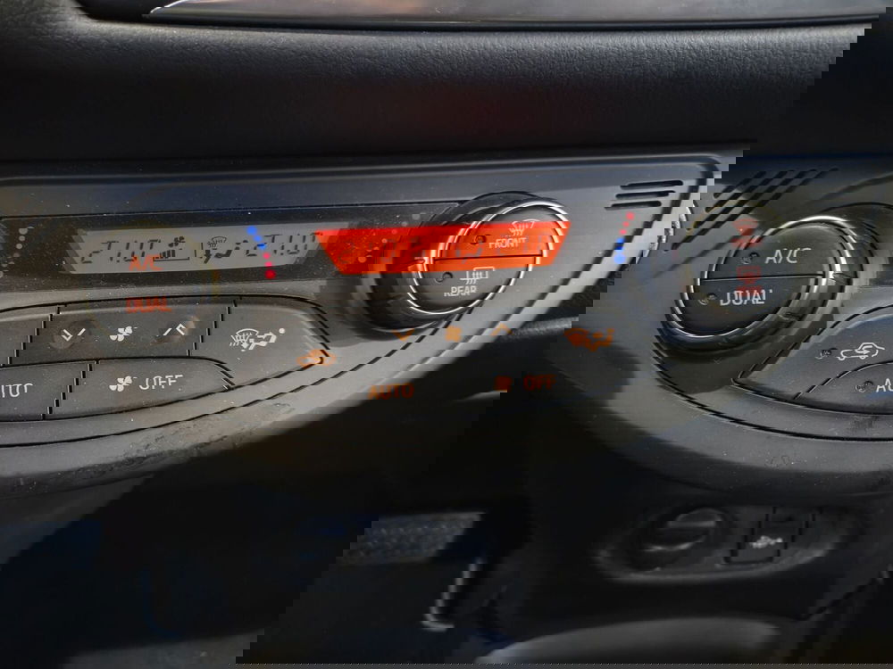 Toyota Yaris usata a Vercelli (14)