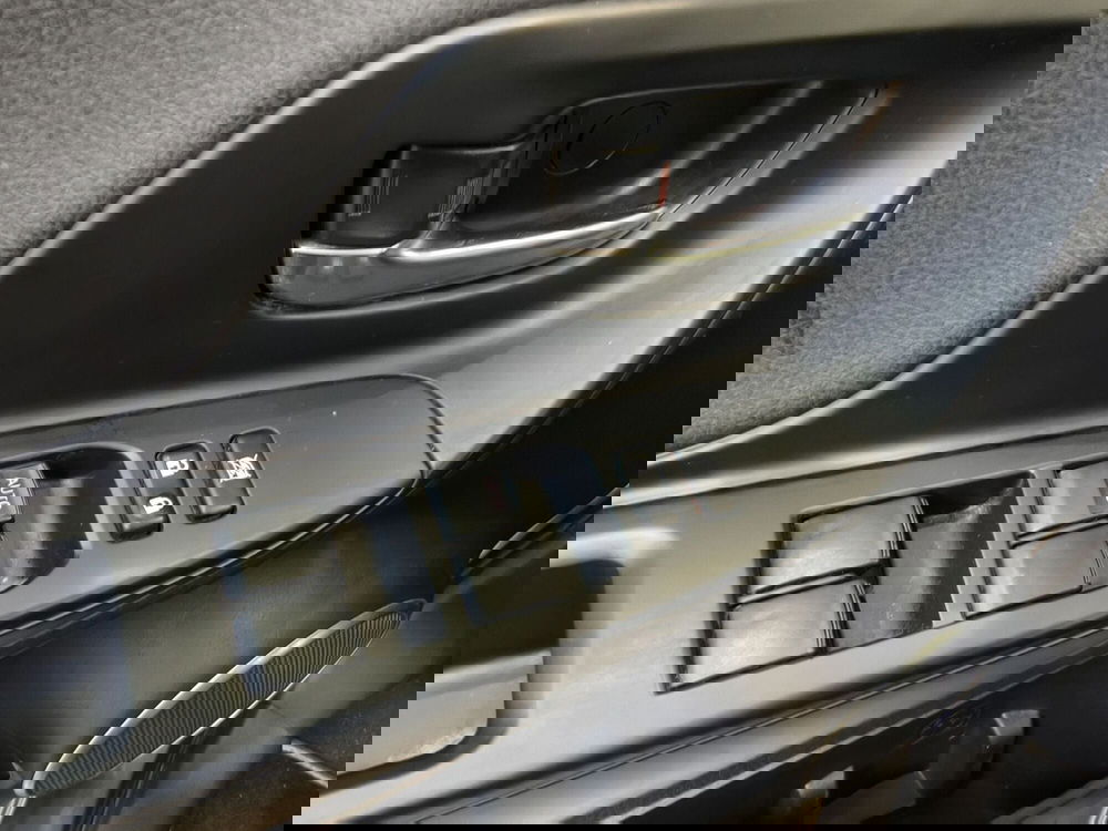 Toyota Yaris usata a Vercelli (16)