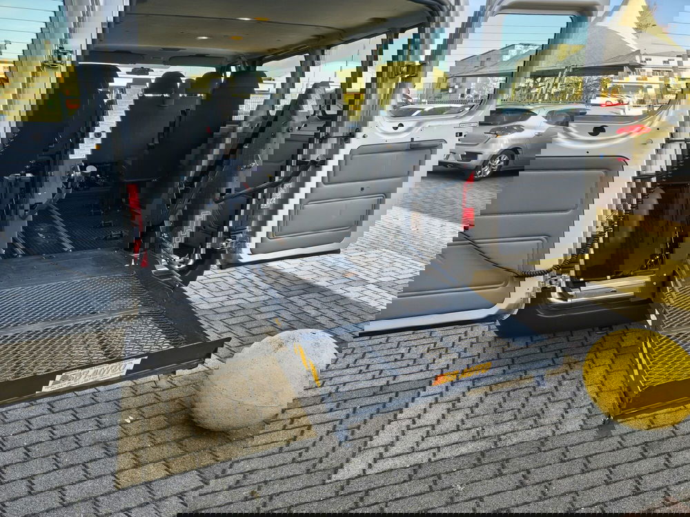 Ford Tourneo Custom usata a Vercelli (10)