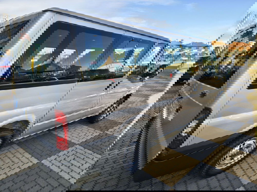 Ford Tourneo Custom usata a Vercelli (4)