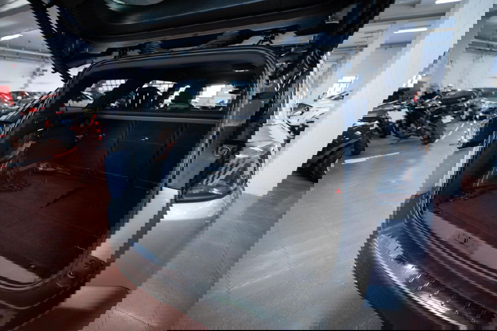 Peugeot 5008 usata a Torino (16)