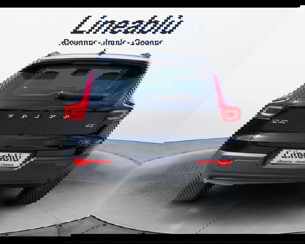 Volvo XC40 nuova a Ravenna (4)