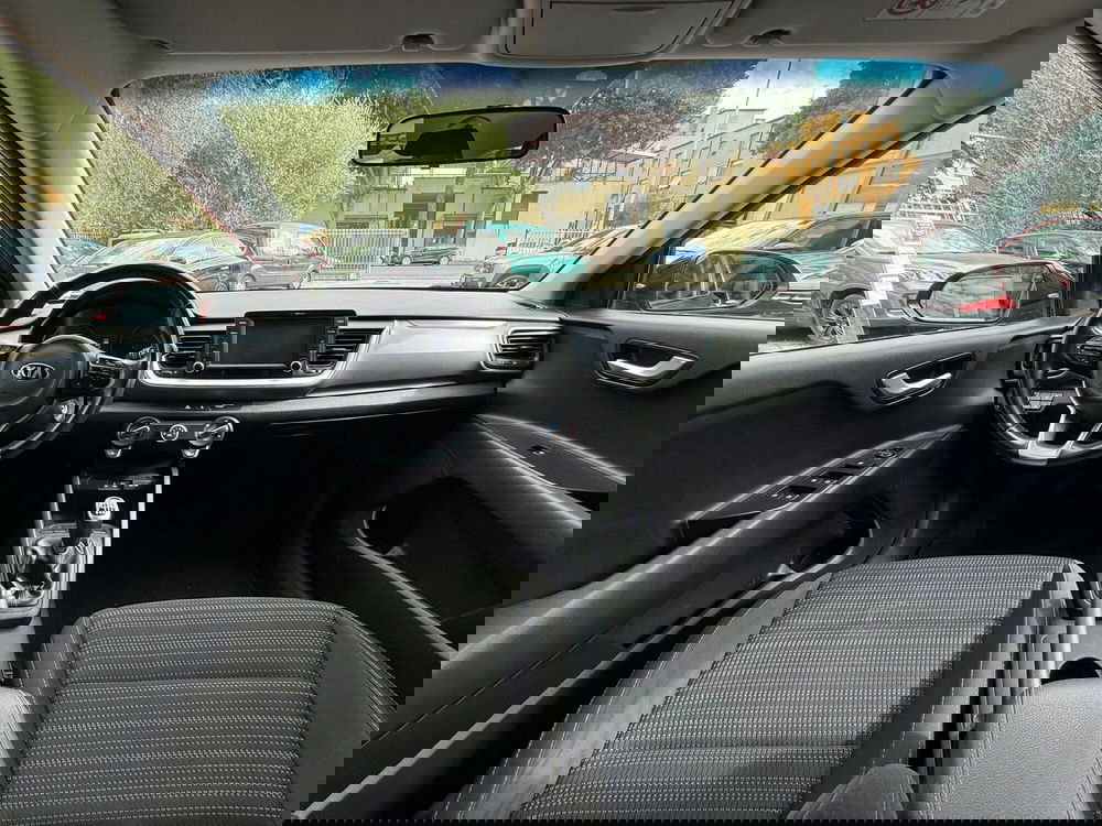 Kia Stonic usata a Firenze (9)