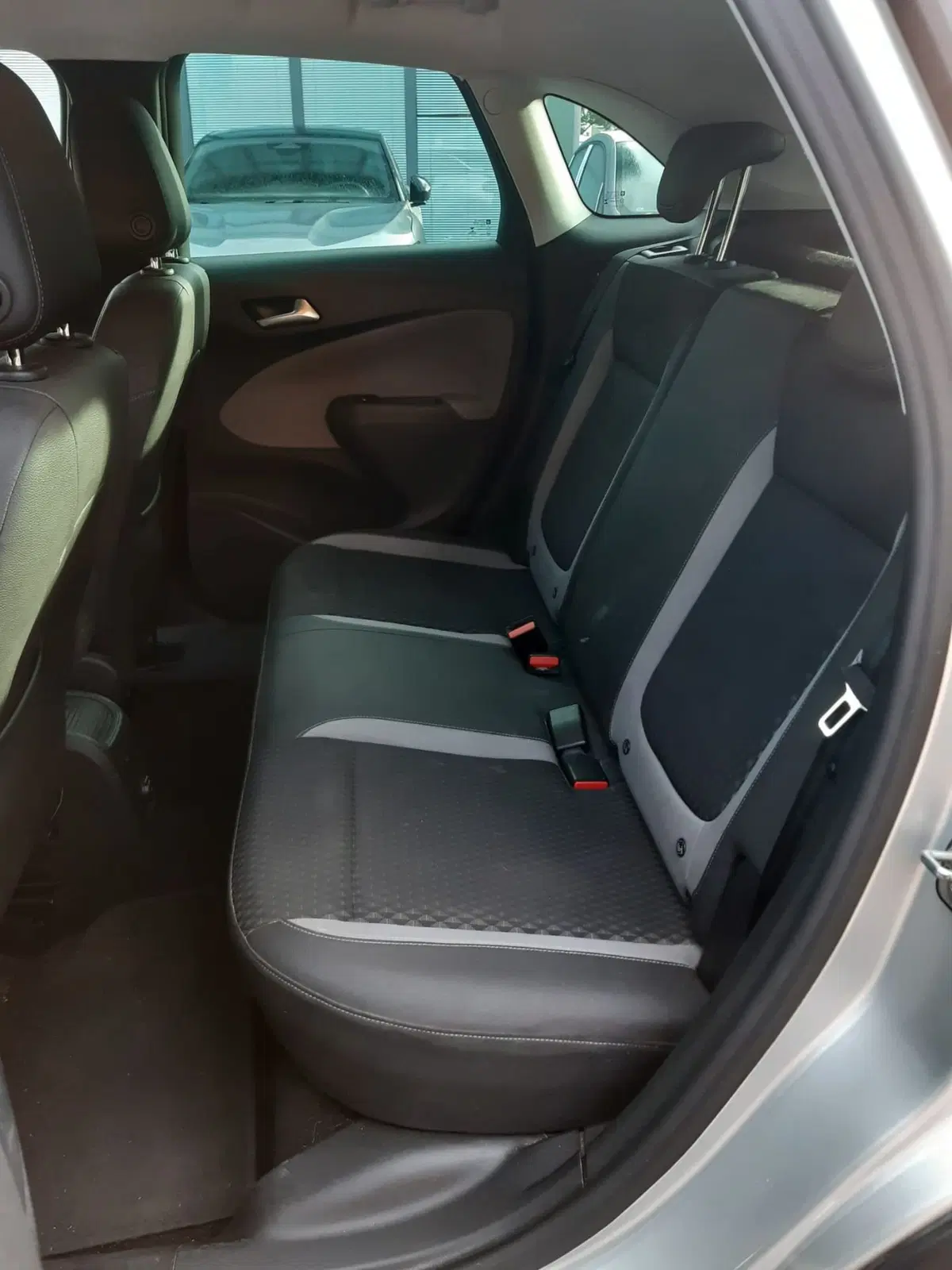 Opel Crossland X usata a Firenze (8)