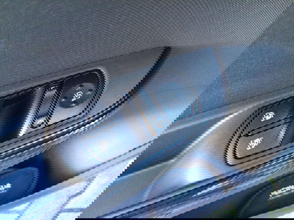 Opel Corsa usata a Brescia (17)