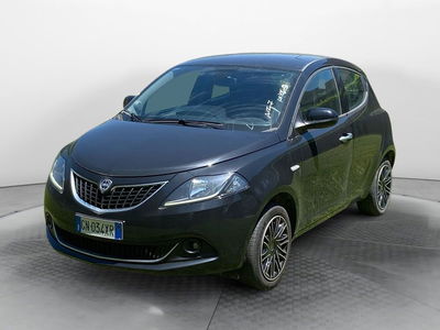 Lancia Ypsilon 1.0 FireFly 5 porte S&amp;S Hybrid Ecochic Gold del 2023 usata a Fisciano
