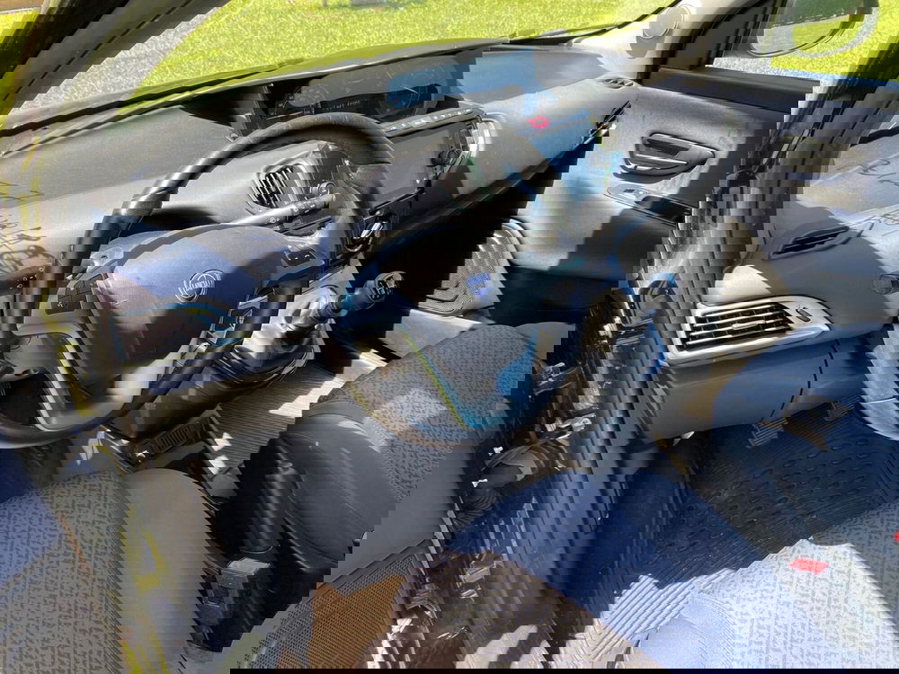 Lancia Ypsilon usata a Salerno (16)