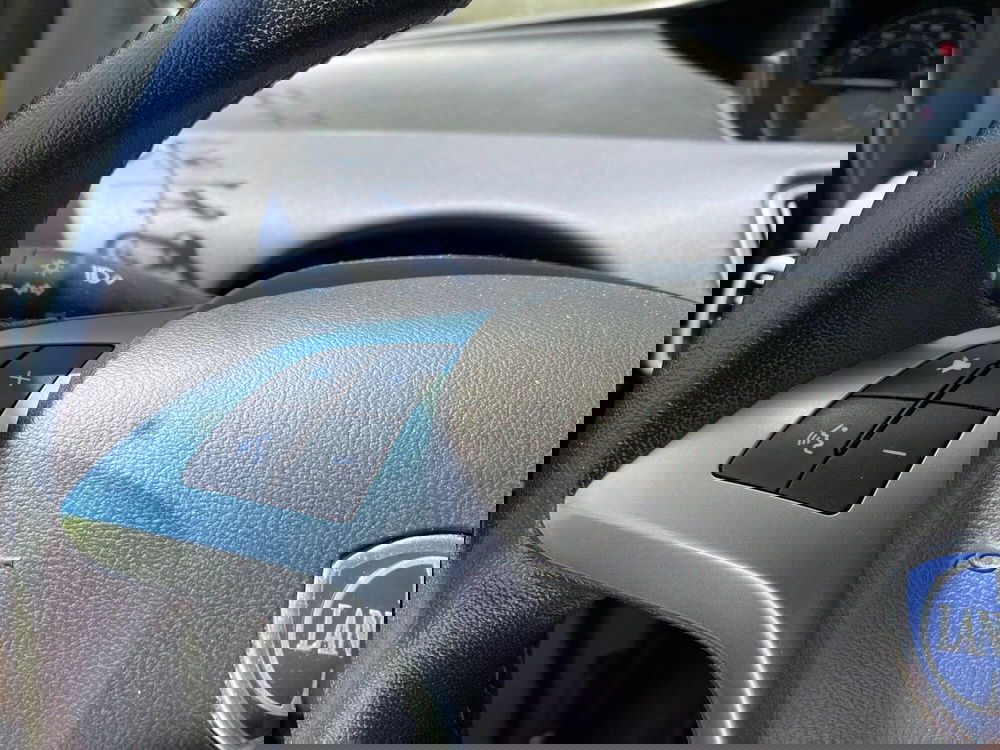 Lancia Ypsilon usata a Salerno (18)