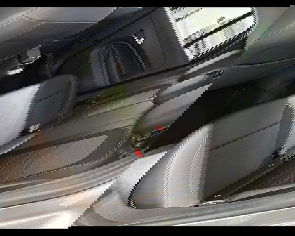 Jeep Avenger usata a Milano (10)