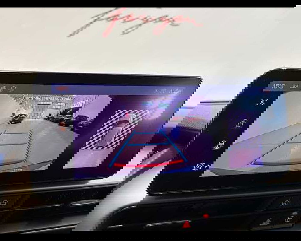 Jeep Avenger usata a Milano (12)