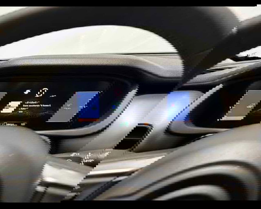 Jeep Avenger usata a Milano (19)