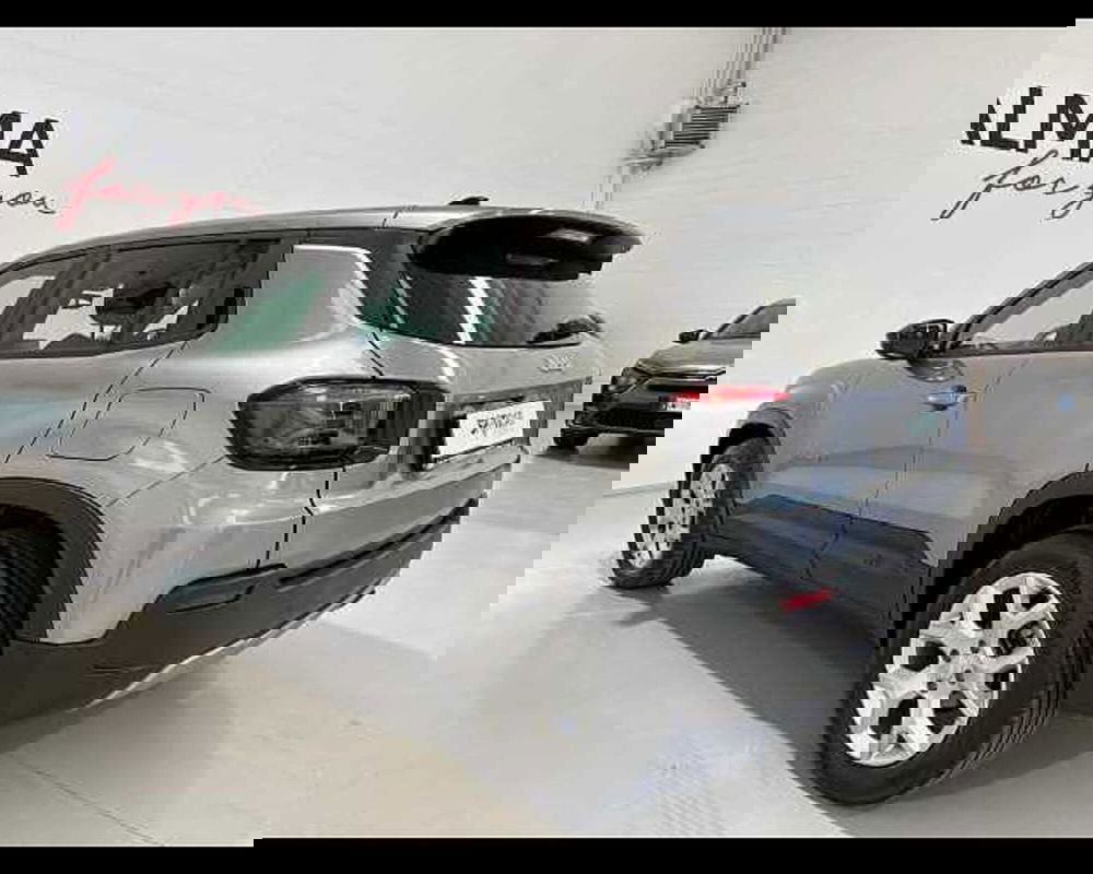 Jeep Avenger usata a Milano (6)