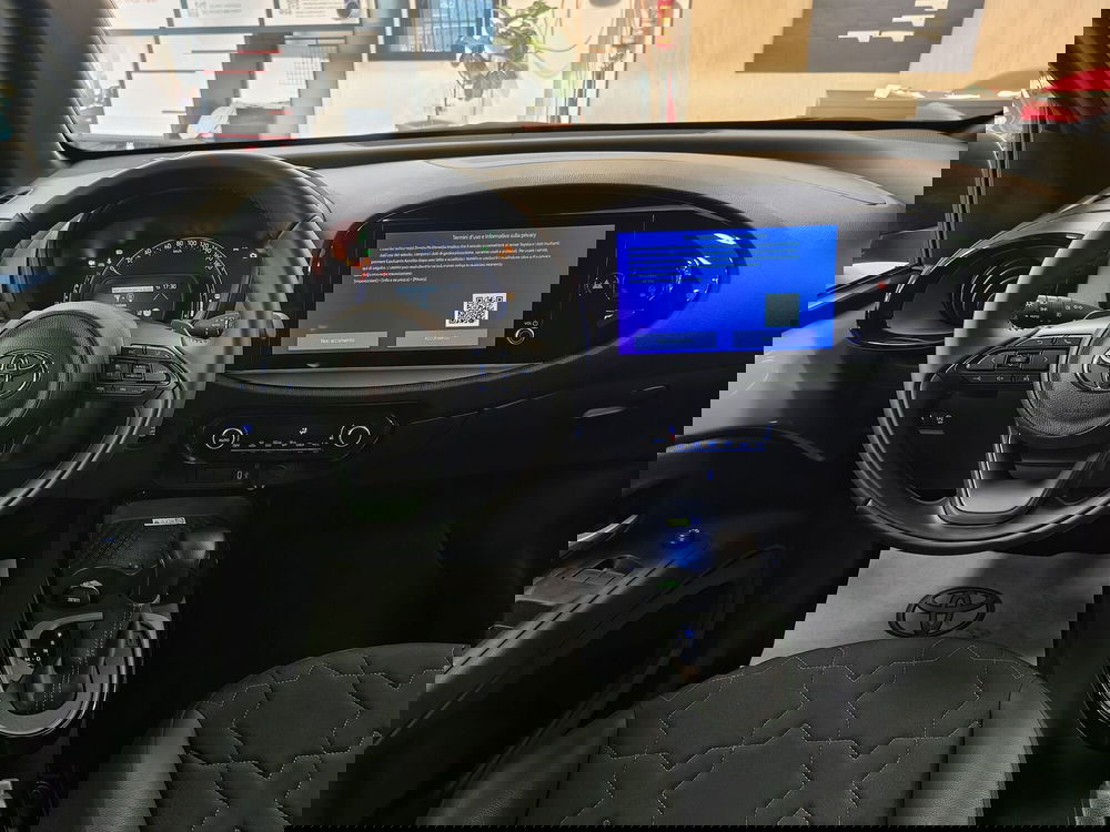 Toyota Aygo X usata a Catanzaro (16)
