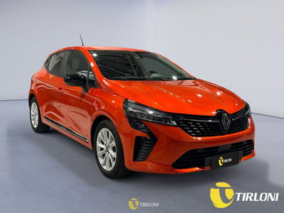 Renault Clio TCe 90 CV 5 porte Techno del 2024 usata a Milano
