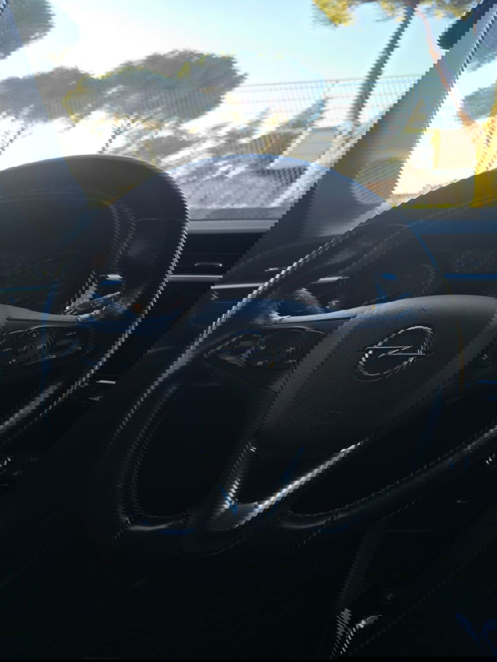 Opel Corsa usata a Massa-Carrara (18)