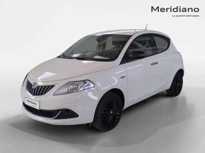 Lancia Ypsilon 1.0 FireFly 5 porte S&amp;S Hybrid Gold Plus del 2022 usata a Favara