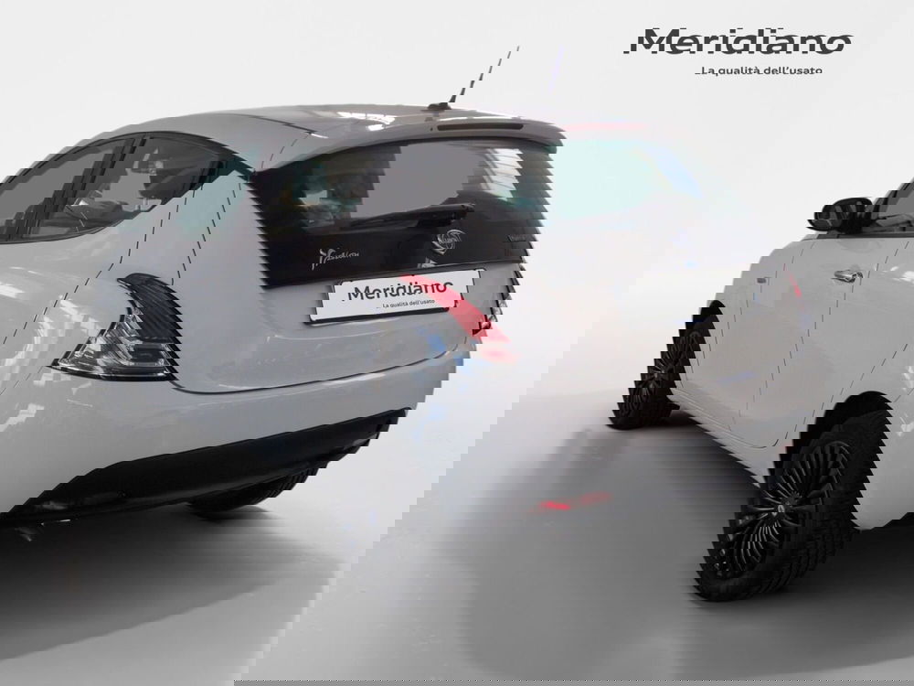 Lancia Ypsilon usata a Agrigento (3)