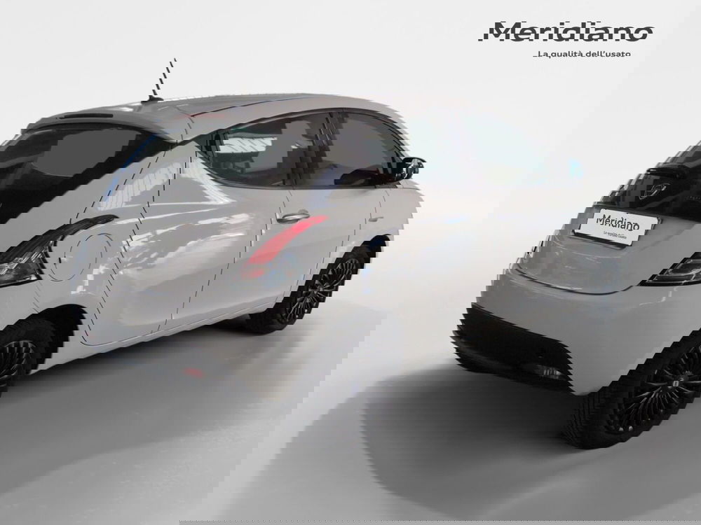 Lancia Ypsilon usata a Agrigento (5)