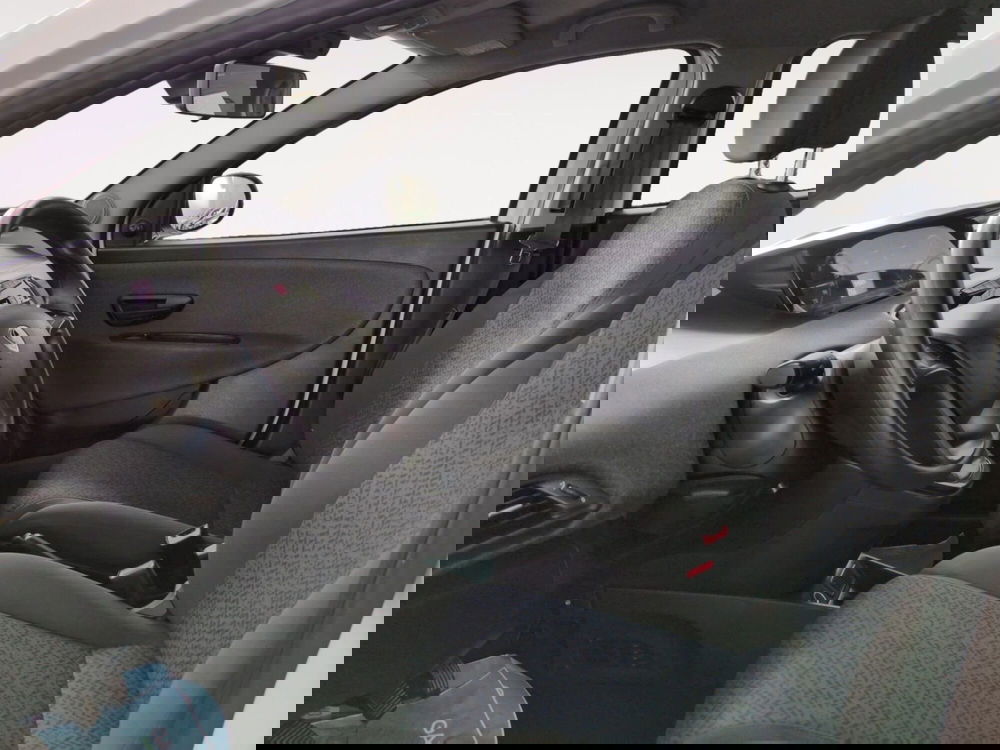 Lancia Ypsilon usata a Agrigento (8)