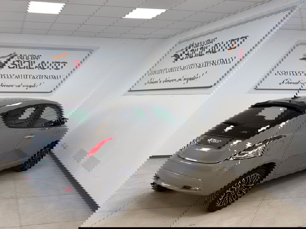 Lancia Ypsilon usata a Palermo (14)