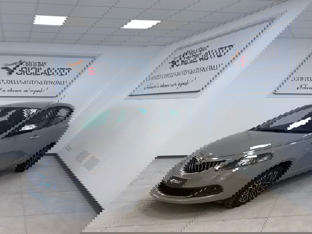 Lancia Ypsilon usata a Palermo (2)