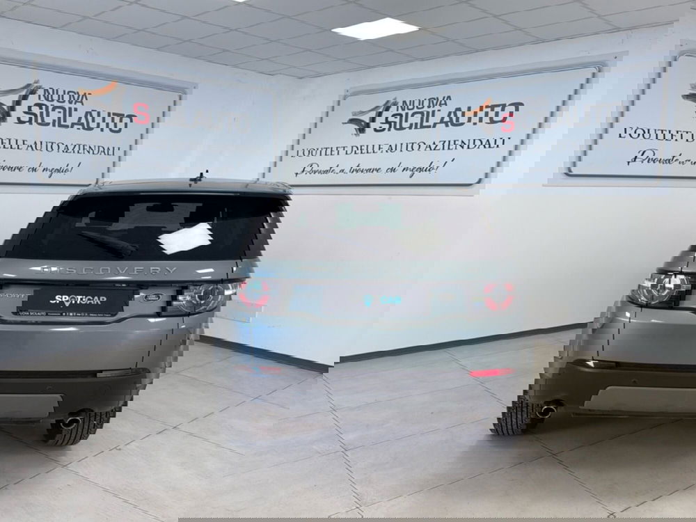 Land Rover Discovery Sport usata a Palermo (14)